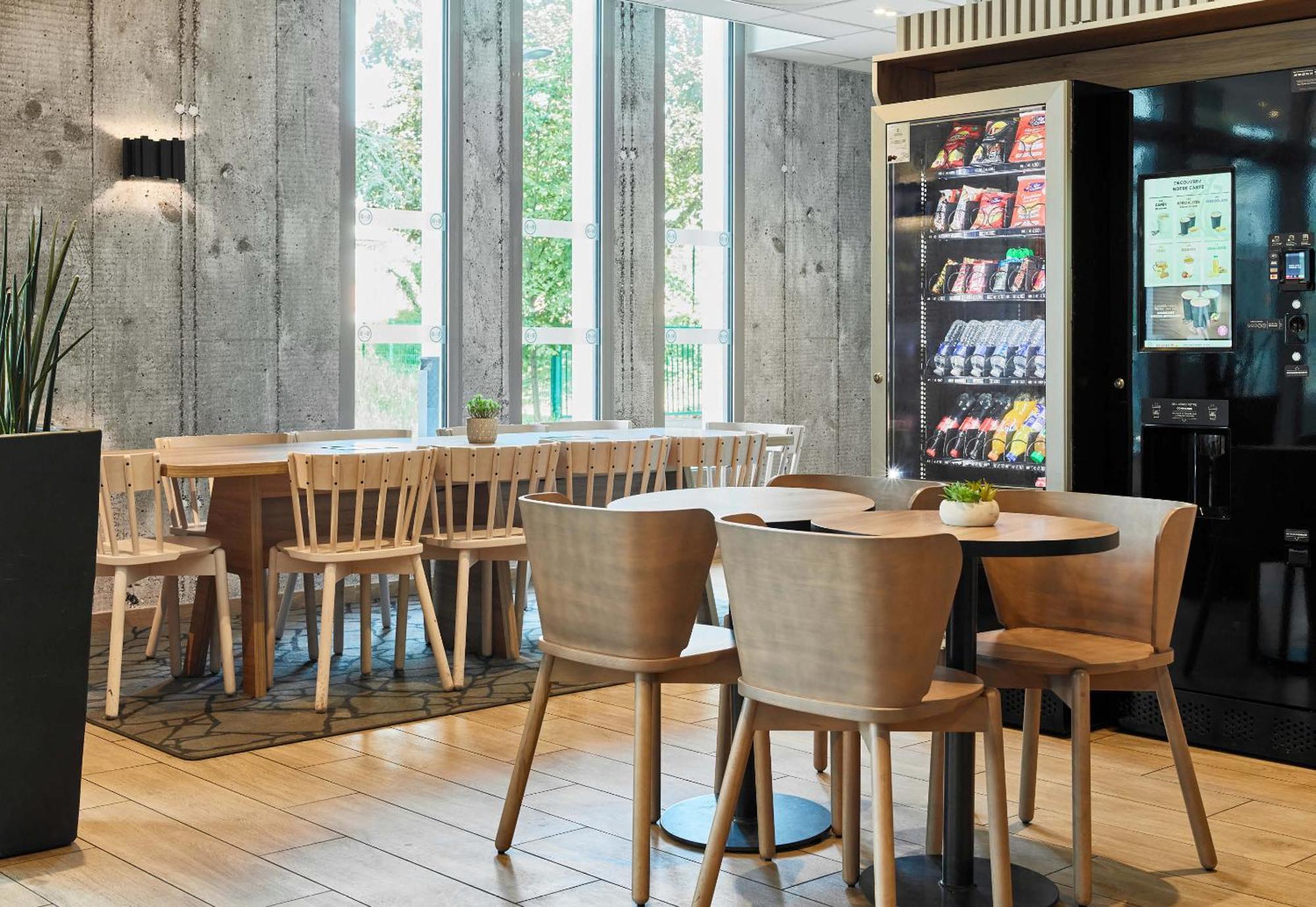B&B Hotel Paris 克雷泰伊 外观 照片